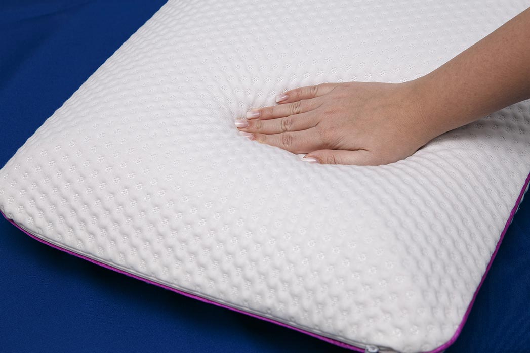 Подушка Noble Lolli M (Нобл Лоллі М) Highfoam (Хайфом)