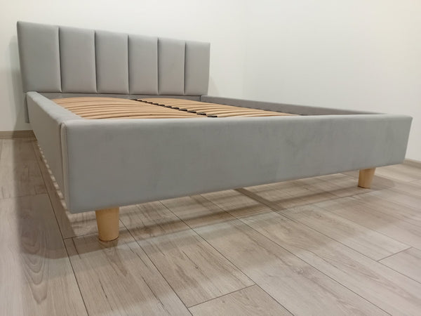 М'яке ліжко Marble. Тканина Laura 32 Silver